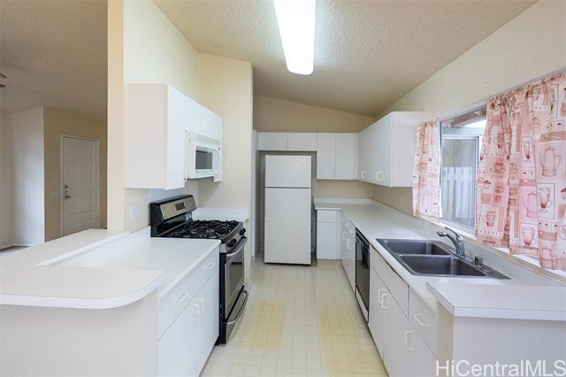 Building Photo - 91-1210-1210 Kamoawa St