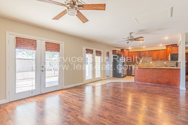 Building Photo - 1726 N 75th Pl