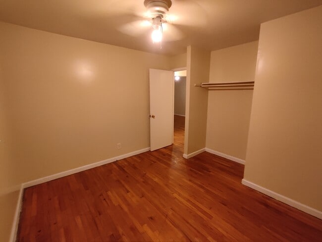 Building Photo - 3121 Urban Ave