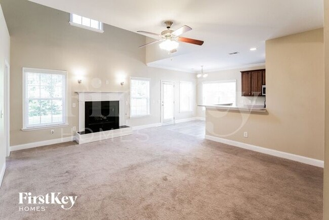 Building Photo - 122 Netherfield Dr