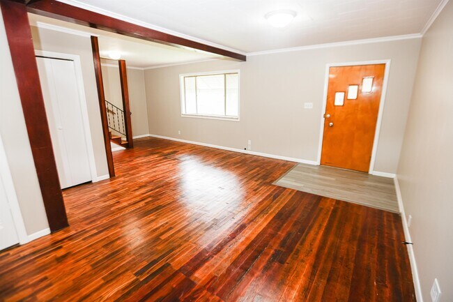 Foto del edificio - 1221 Greenwood Ave