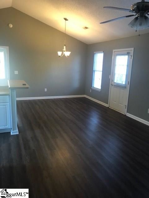 Building Photo - 210 Quail Haven Dr