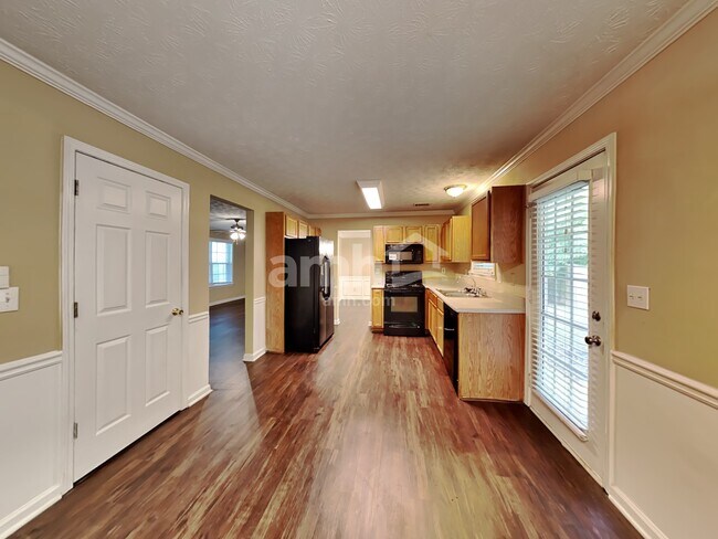 Foto del edificio - 1533 Virgil Pond Ln