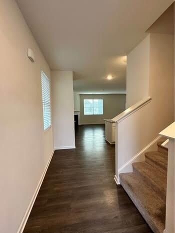 Foto del edificio - 5374 Aster Pl