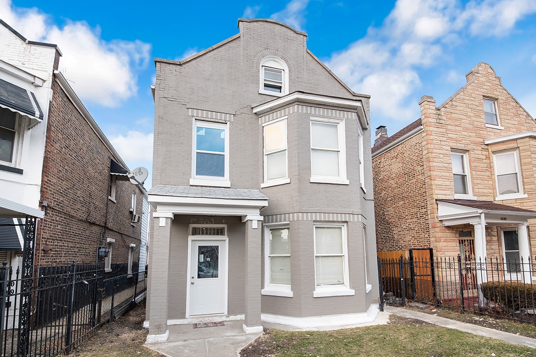 Primary Photo - 4242 W Cullerton St