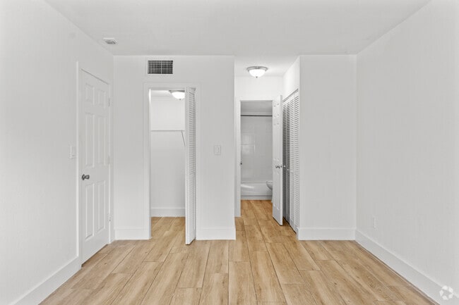 2 BR, 1 BA - 725SF - Bedroom - Miami Shores Luxury Apartments