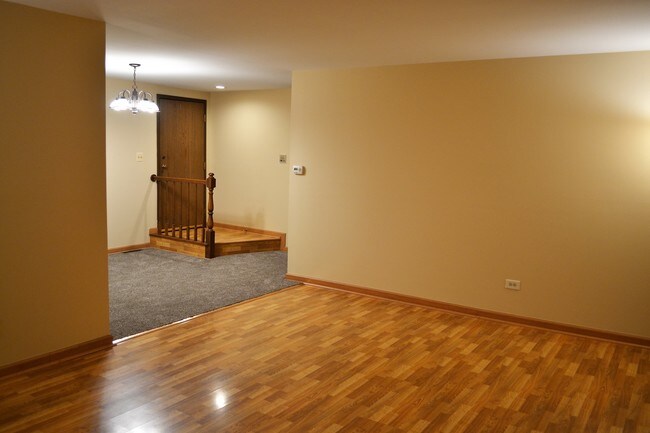 Foto del edificio - 871 Cross Creek Ct