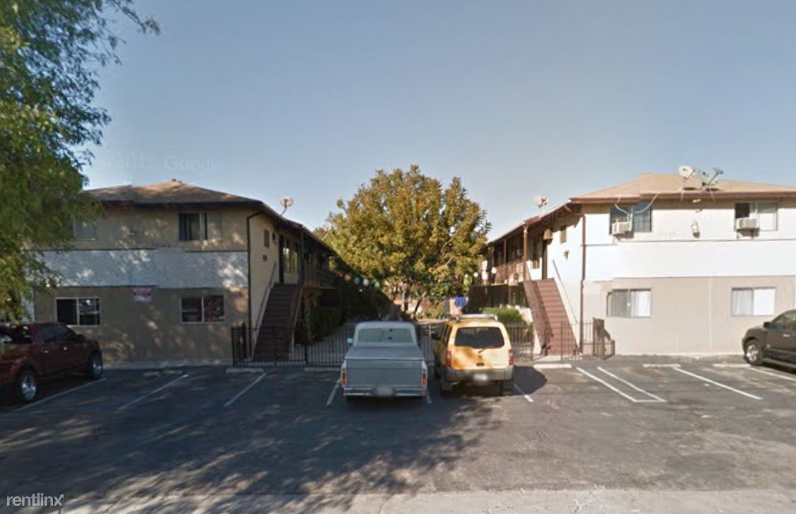 Primary Photo - 15149 Erwin St