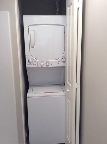 Washer / Dr - 34 Main St