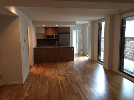 Primary Photo - 52 N 1st St