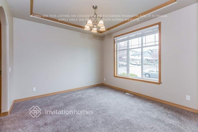Building Photo - 6717 47th Pl NE