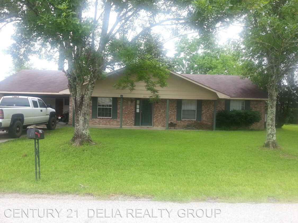Foto principal - 3 br, 2 bath House - 1412 Meadowbrook St.