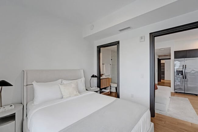 Foto del edificio - 398 NE 5th St