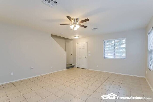 Foto del edificio - NEWLY RENOVATED!!! 3 bed 2 bath Ready for ...