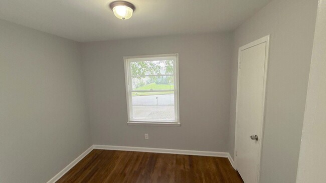 Foto del edificio - 2208 Cassie Ave