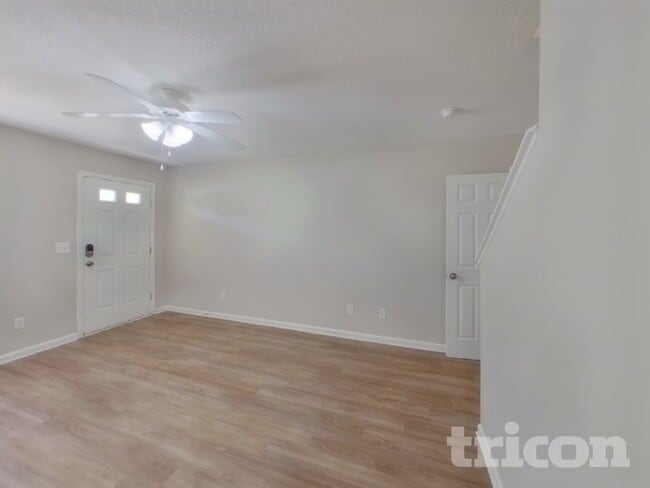 Building Photo - 176 Cottage Lake Way