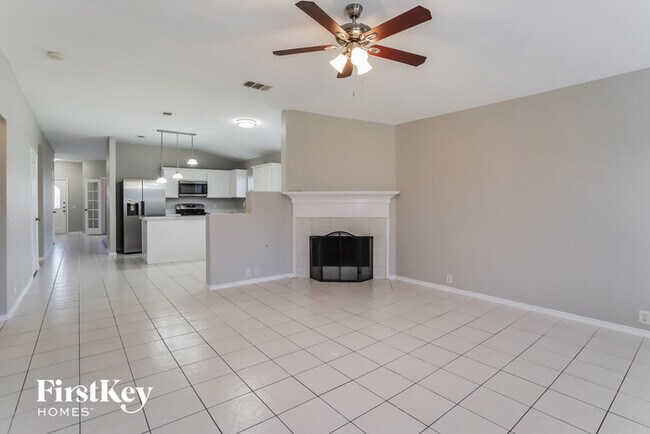 Building Photo - 6707 Silvercrest Dr