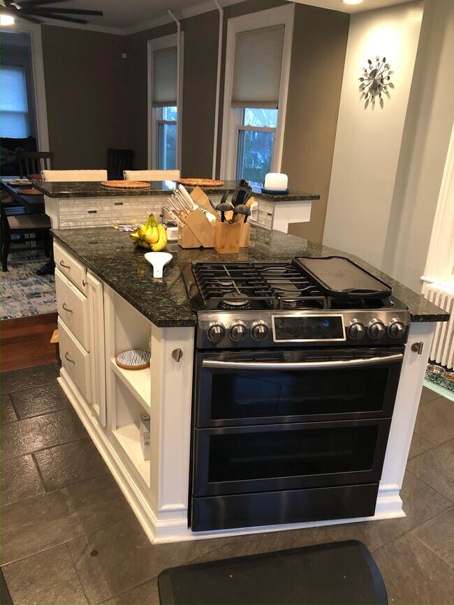 Foto del edificio - 319 Hoosick St