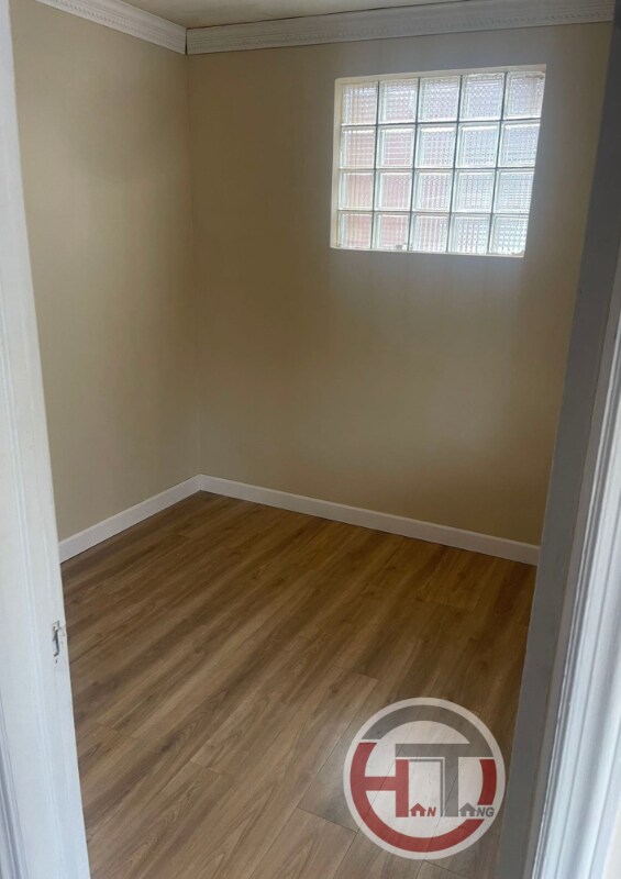 Primary Photo - 2019 Lurting Ave