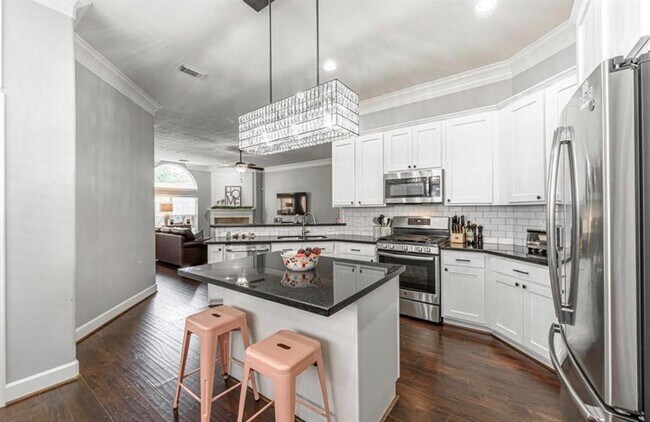Building Photo - 14819 Orange Bloom Ct