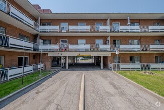 Building Photo - 25 Nash Road North