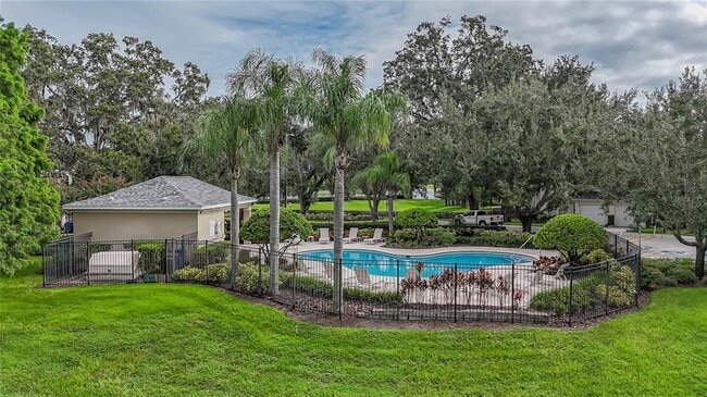 Building Photo - 133 Sawtooth Dr