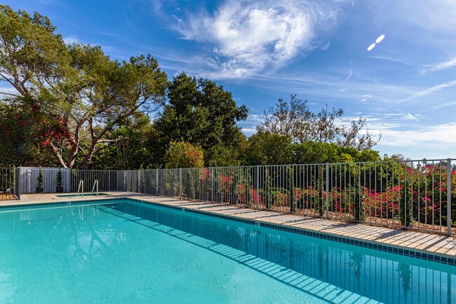 Foto del edificio - 6459 Sycamore Meadows Dr