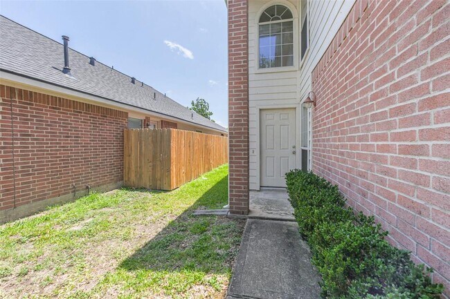 Building Photo - 6838 Brushmeade Ln