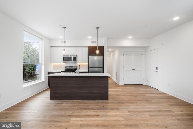 Photo - 4324 Lancaster Ave Apartment