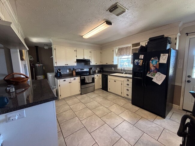 Building Photo - Bossier