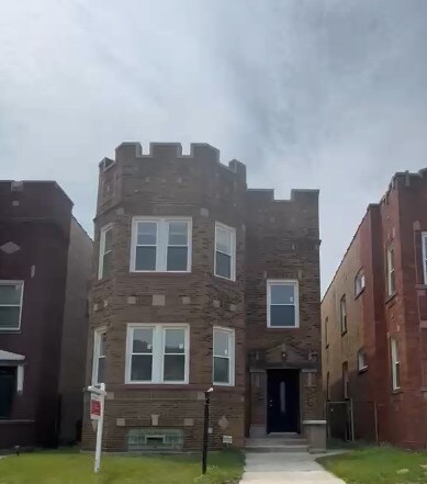 Building Photo - 7936 S Champlain Ave