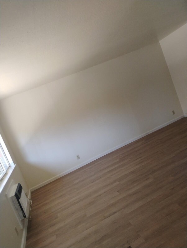 Foto del edificio - 370 Butcher Rd