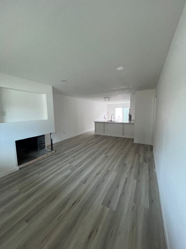 Photo - 1800 E Heim Ave (Orange, CA) Apartment