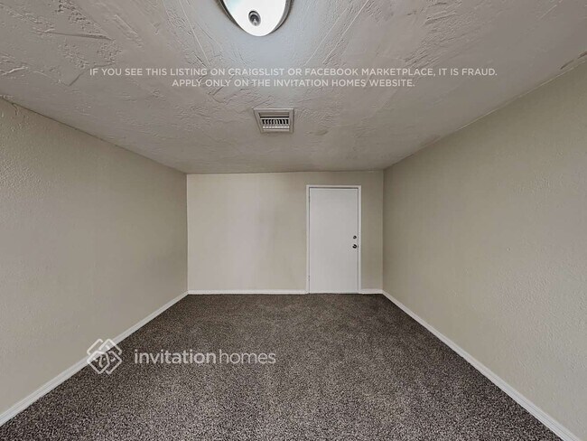 Building Photo - 17435 N 29th Ave
