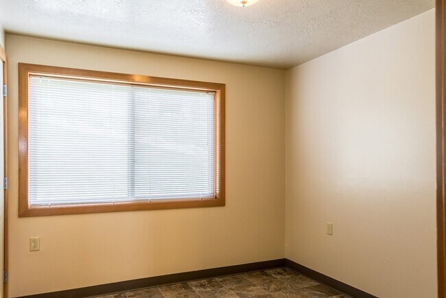 Foto del edificio - 410 NE Oak St