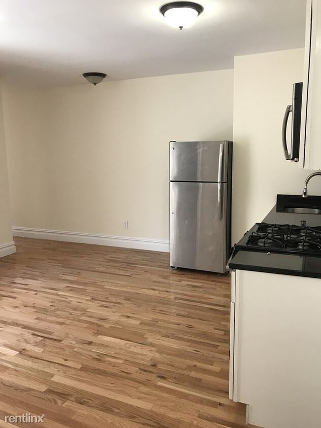 Foto del edificio - 40 Saint Nicholas Ave