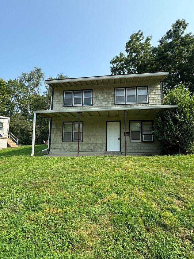 Primary Photo - Renovated 1 bed 1 bath in Independence