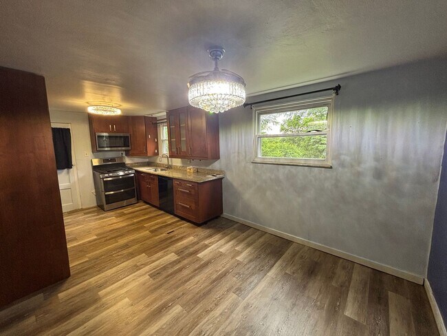 Foto del edificio - This is a Lease-to-Own – Not a typical ren...