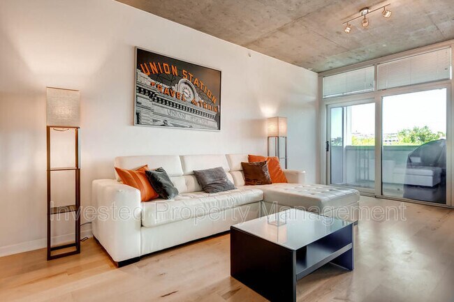 Foto del edificio - 1700 Bassett St