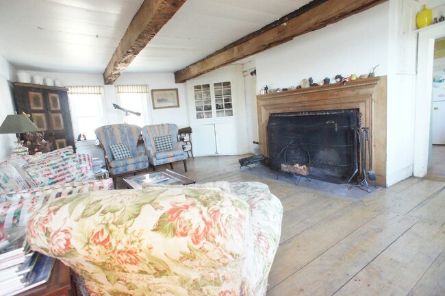 Foto del edificio - 1338 Old Ford Rd