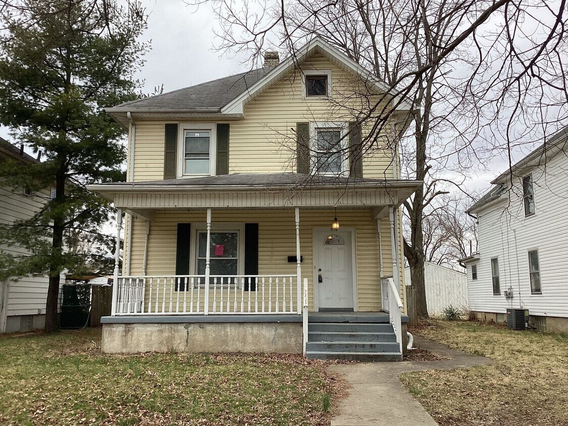 Primary Photo - 210 Monroe St 4BR/1.5BA (Middletown)