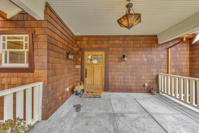 Building Photo - 2804 Sydney Way