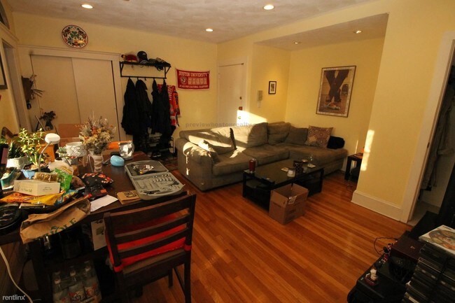 Foto del edificio - 124 Sutherland Rd