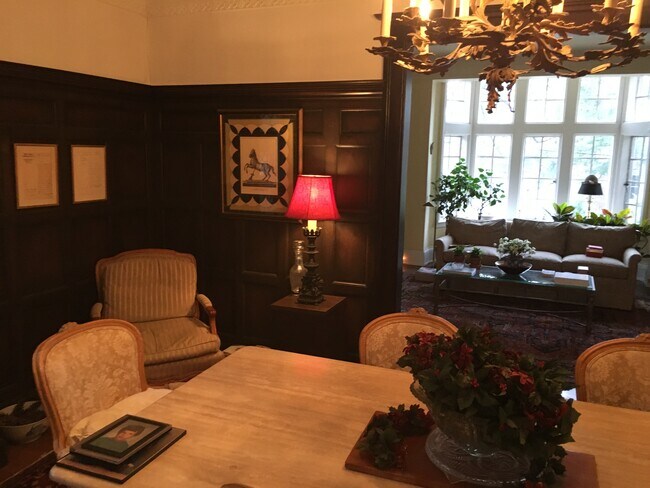 Photo du bâtiment - 71 Poplar Plains Cres