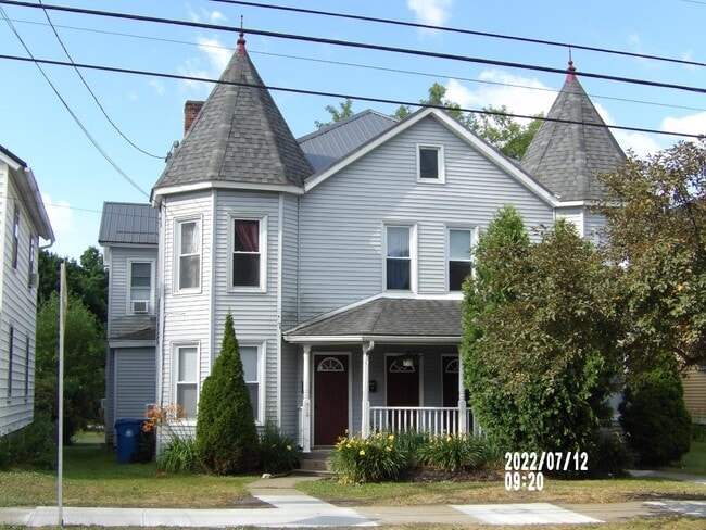 Foto del edificio - 374 Pine St