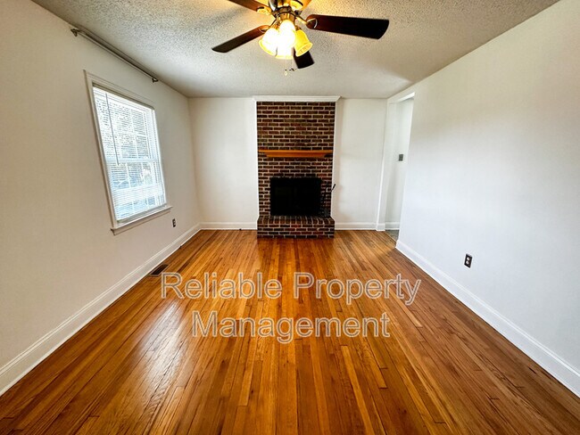 Building Photo - 2600 Newbold St