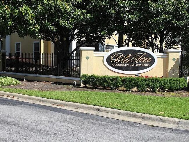 Foto del edificio - 2729 Maitland Crossing Way