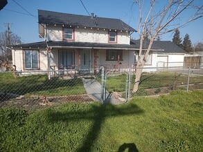 Building Photo - 4925 3rd St