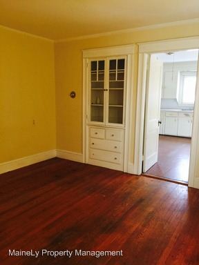 Building Photo - 217 Brighton Ave