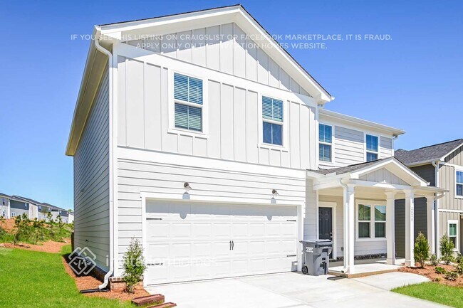 Foto del edificio - 2026 Blackbird Cir